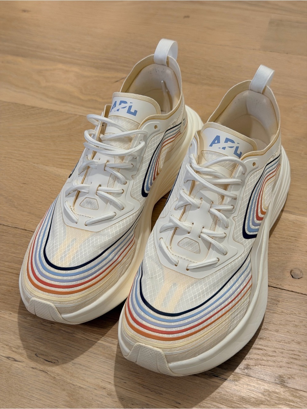 APL Women’s Streamline Ivory with Rainbow Stripes, Size: 7.5